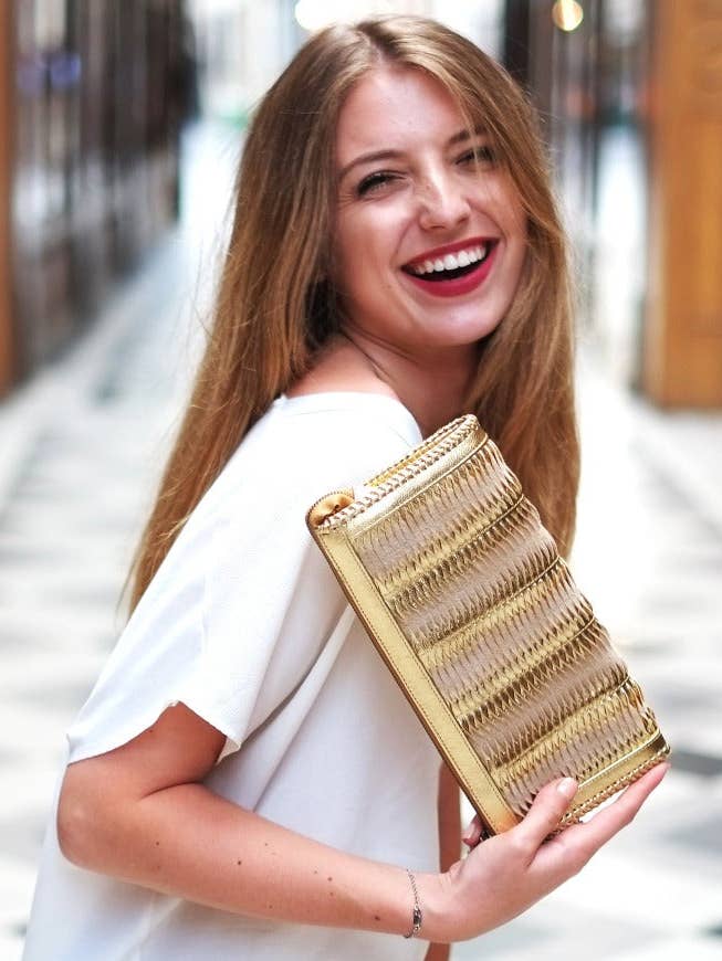 Carteira/embreagem Santana Gail por atacado de Lilla Lane