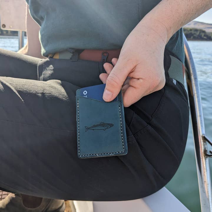 J Boult Designs – wholesale Wallet - Men’s – Sea fishing mackerel leather card wallet3