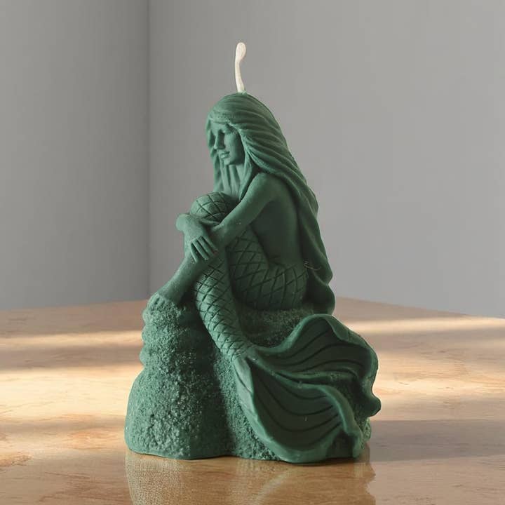 Mermaid Candle 5x3.5x3in - Animals for wholesale by Agaboo Candle