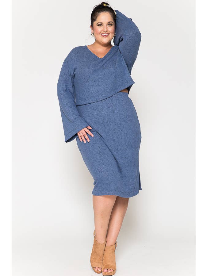Story Teller - Wholesale Top & Skirt Set - Women's - Plus Size V-Neck Top & Knee Length Slit Skirt 2 Piece Sets