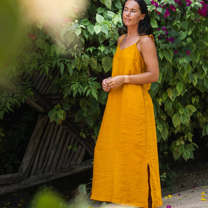 Vestido Maxi Minimalista de Lino Livia - Vestido de Playa de Verano para venta al por mayor de menique