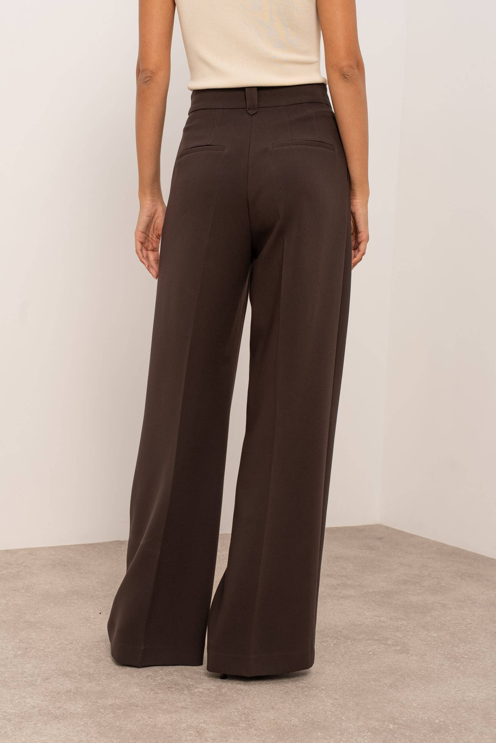 Attentif Paris - Vendita all'ingrosso Pantaloni eleganti - Donna - [Aura] Pantaloni ampi a vita alta con pinces42