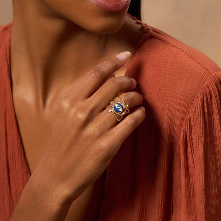 Karma And Luck - Wholesale Cocktail/gelegenheidsring - Bewaakte Serenity gouden Evil Eye-ring1