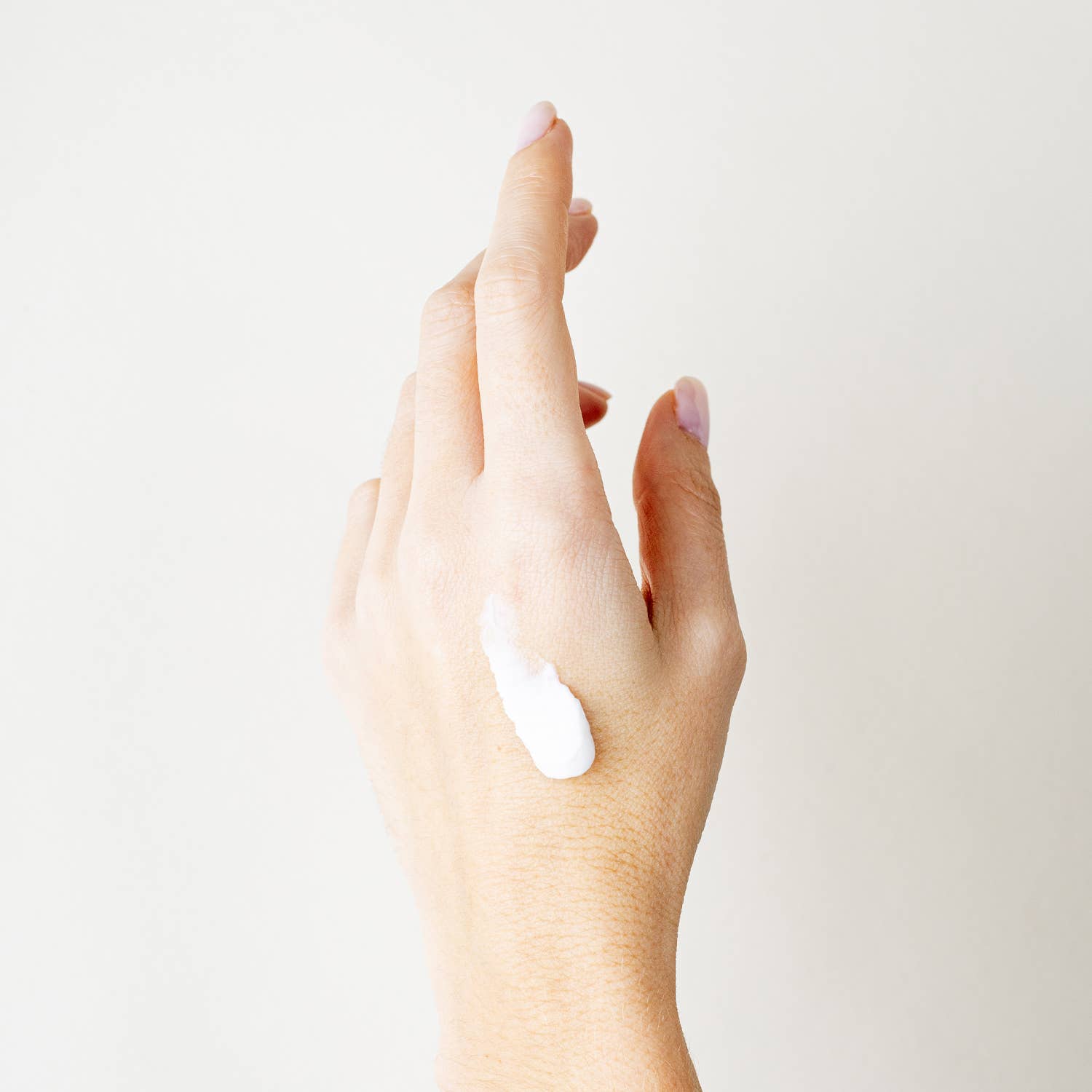 Panier Des Sens - Wholesale Hand Cream/Lotion - Hand cream 30 ml | Iris Petals3