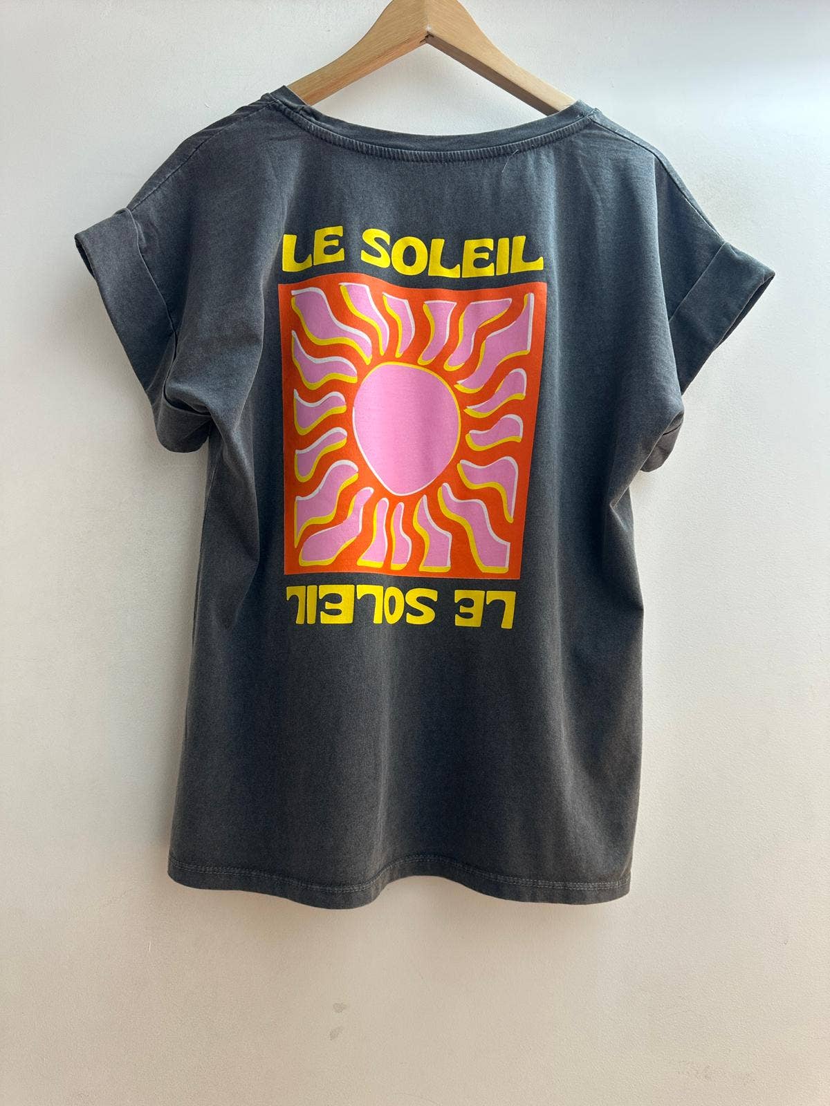 LORIANE – wholesale Screen printed t-shirt – Women′s – 16877 Printed faded T-shirt2