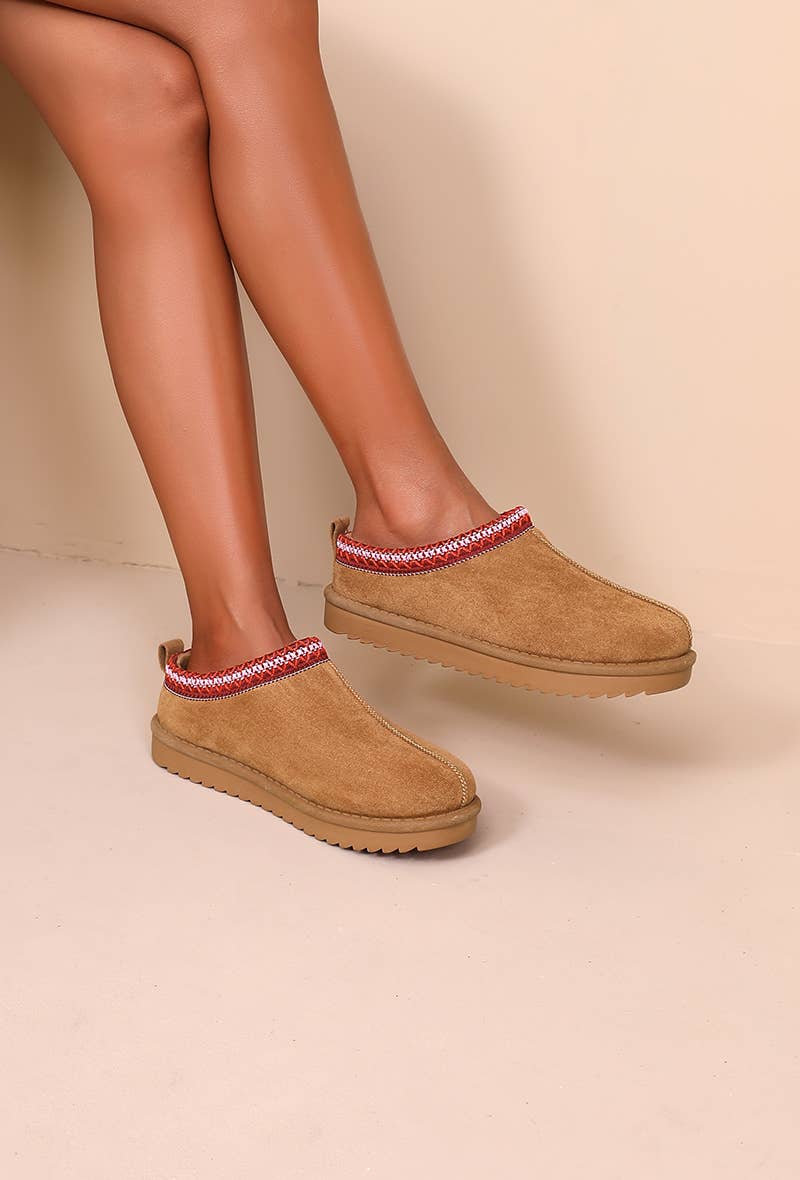 Joia Paris - Wholesale Mules - Women's - Trendy outdoor slippers with CA-22 embroidery13