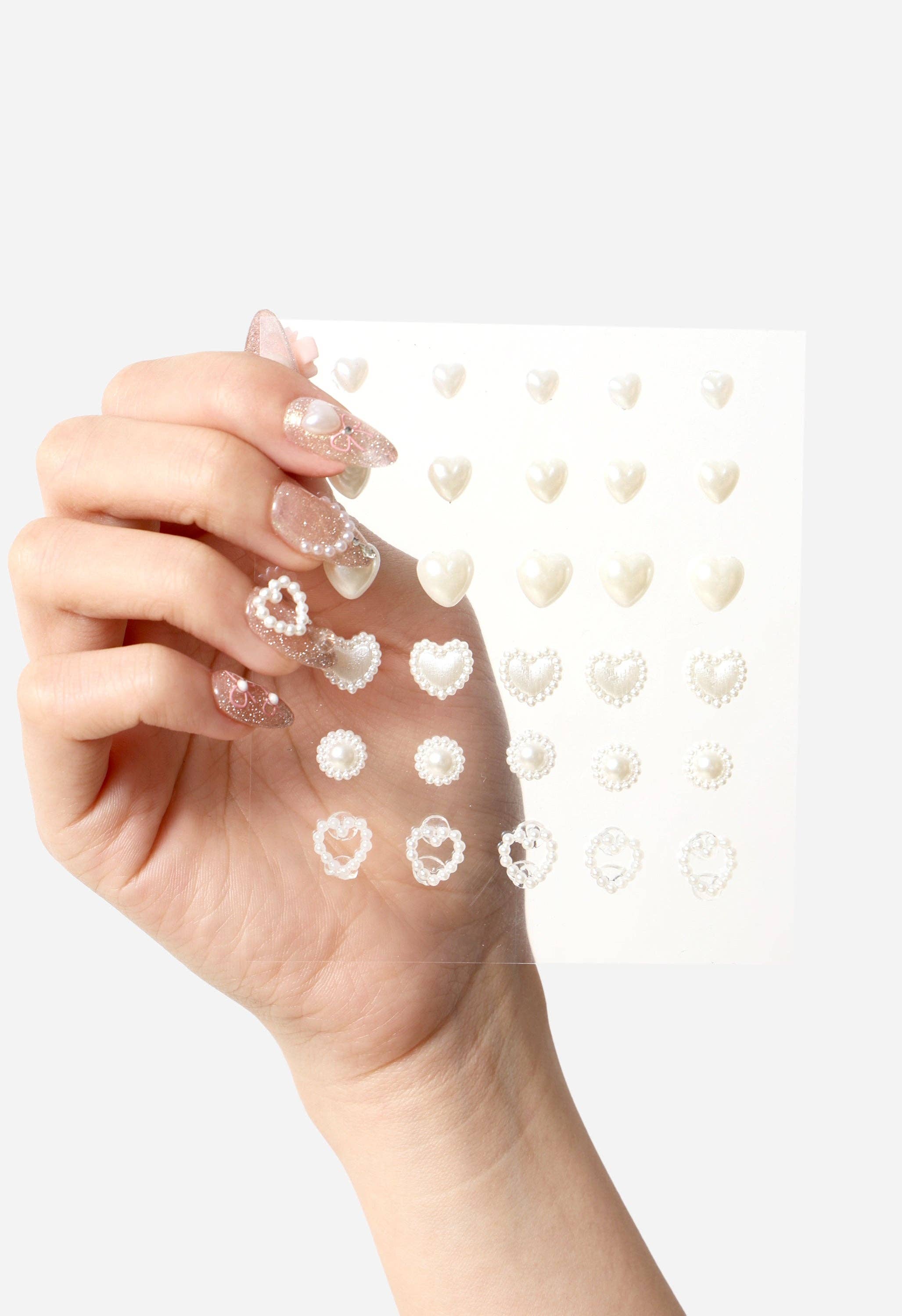 Never Have I Ever – Großhandel Nailart/Nagelsticker – 3D PERLEN-CHARMS - NAGEL-CHARMS1