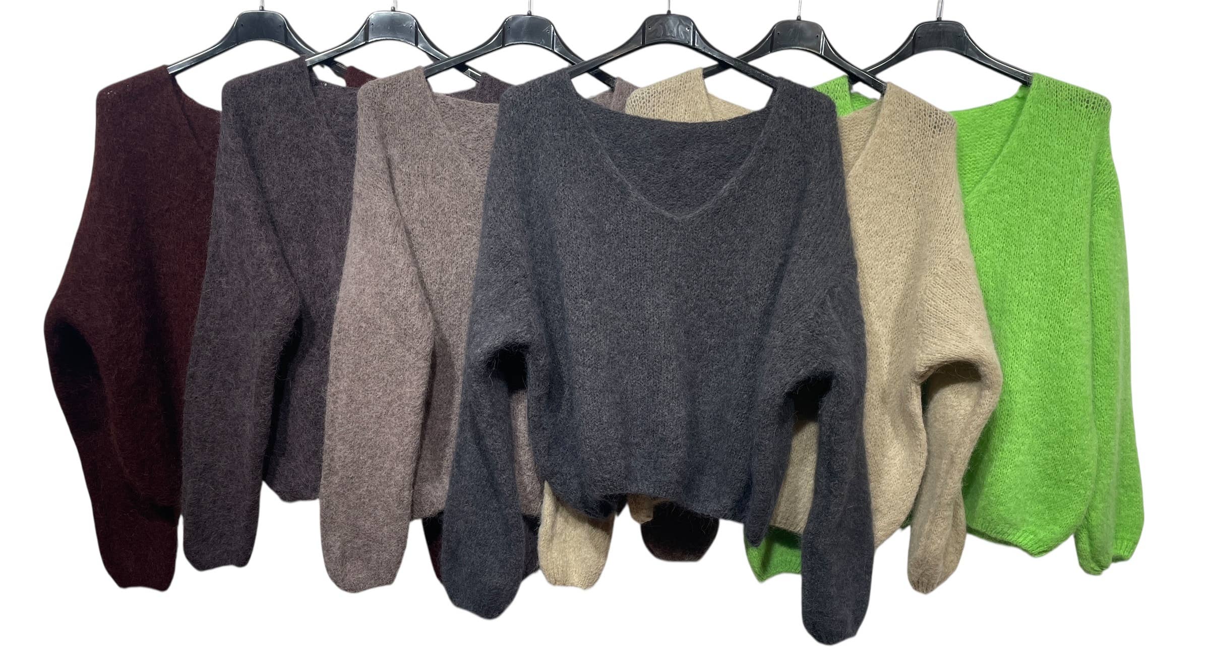 LINEN & COTTON HOUSE - Wholesale Blouse - Women's - 0281 V-NECK SWEATER IN ALPACA AND WOOL8