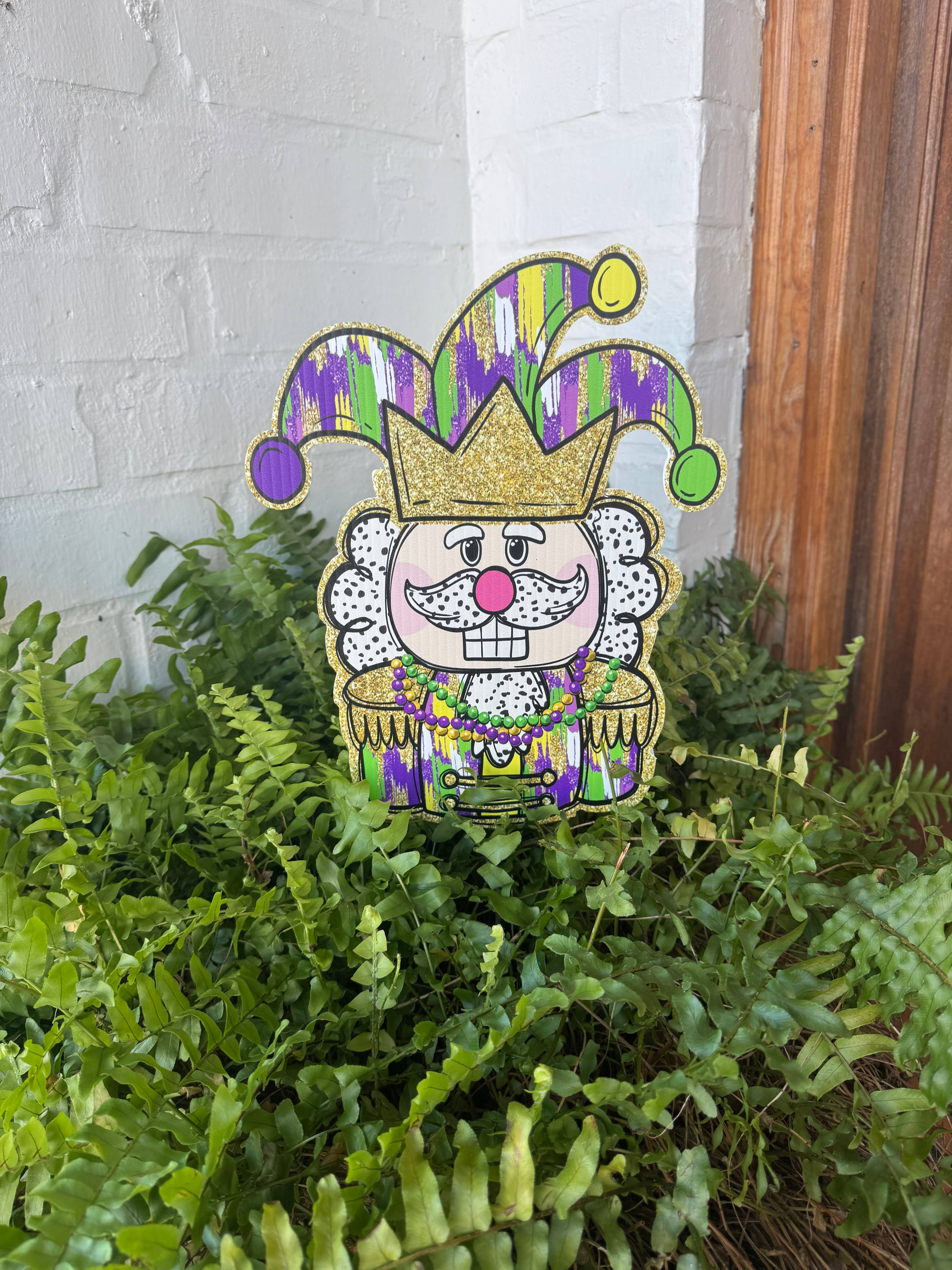 Lovely Reese - Wholesale Outdoor Sign - Jester Mardi Gras Nutcracker 0