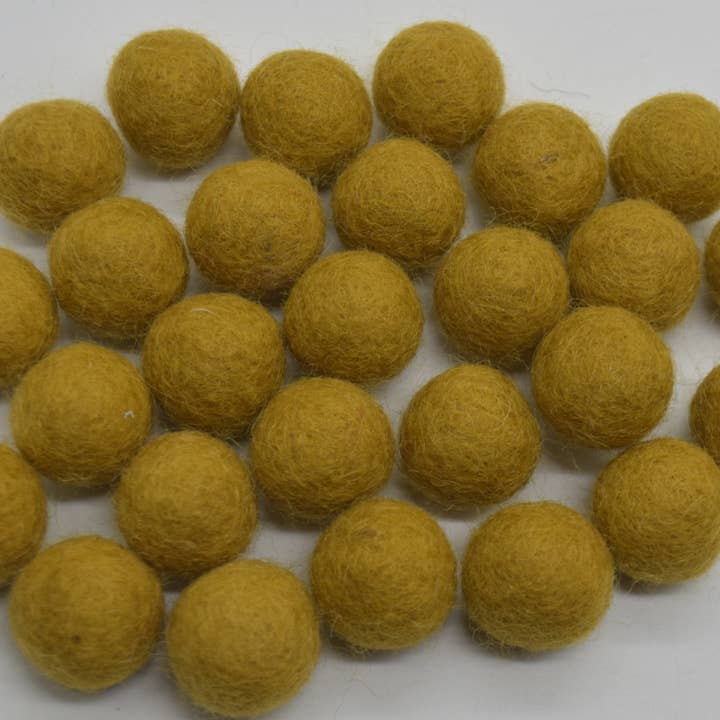 Bolas de Fieltro 100% Lana - 100 Unidades - 2cm - Ocre Oscuro para venta al por mayor de Oriental Direct Craft Supplies