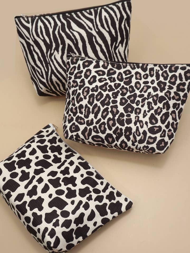 TRAVEL ANIMAL LEOPARD COSMETIC MAKEUP POUCH BAG | 40P581 for wholesale by JOSSLYN by wall to wall