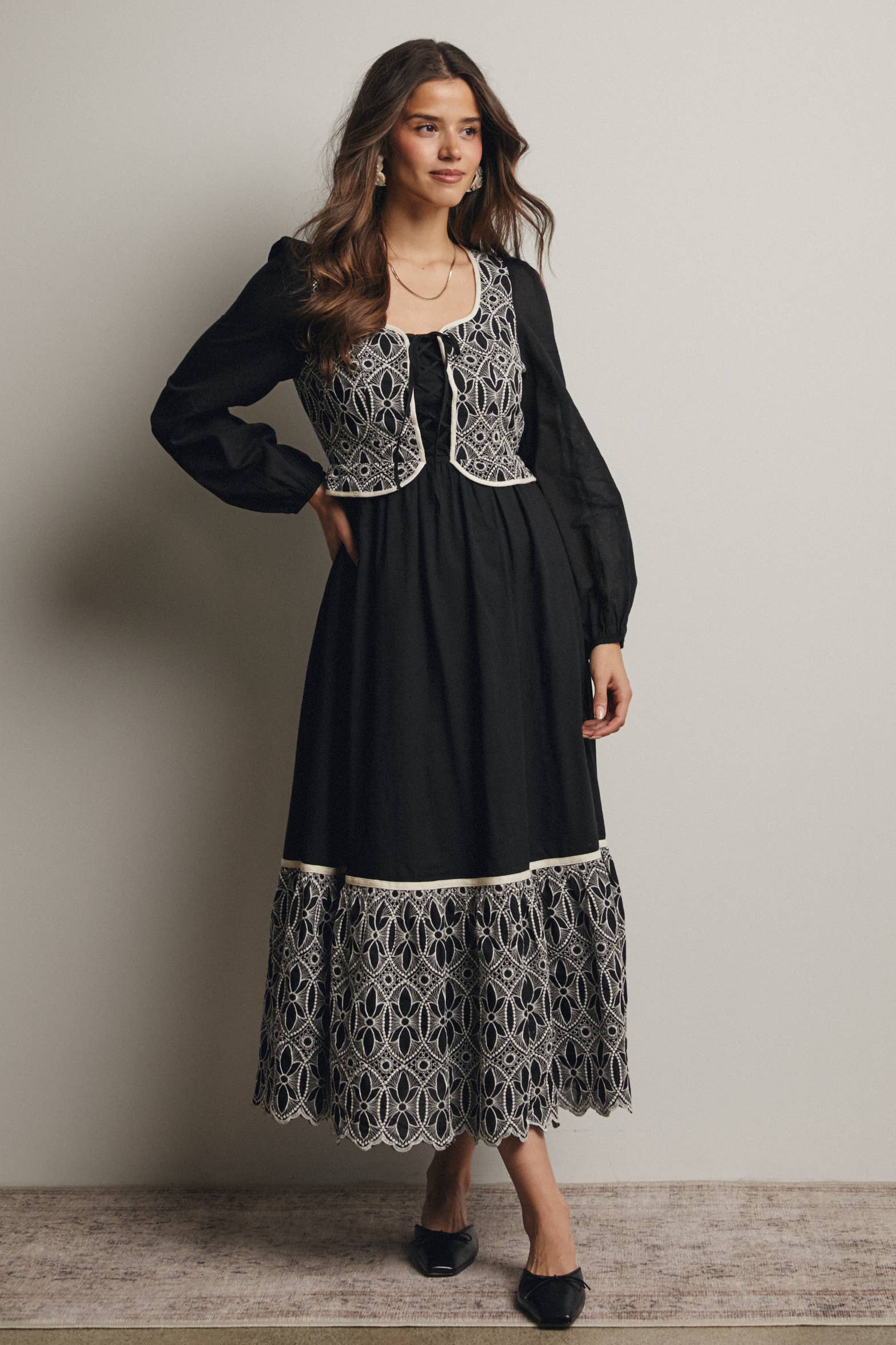 Forte - Wholesale Jurk - Dames - Maxi-jurk met geborduurd lijfje FD00200