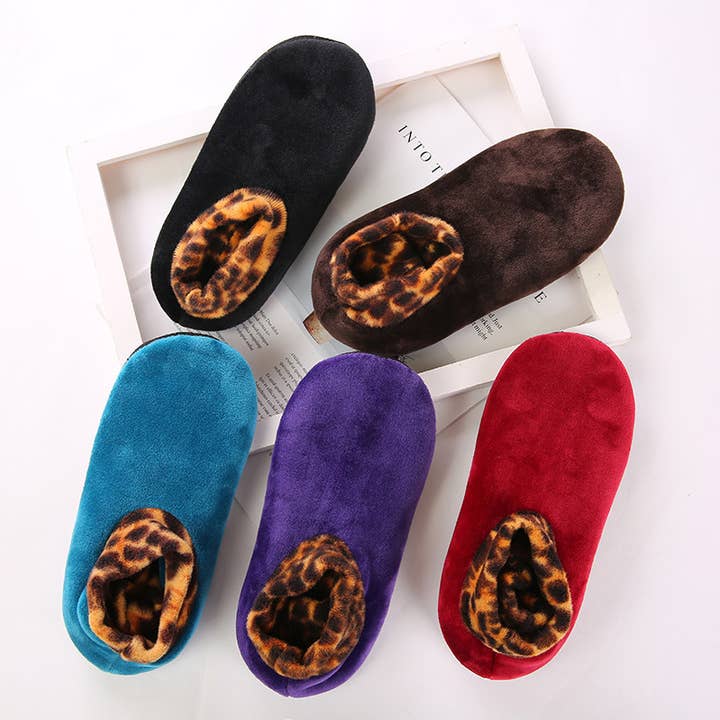 Plush soft glue non-slip warm socks floor socks for wholesale by Tourtiwi