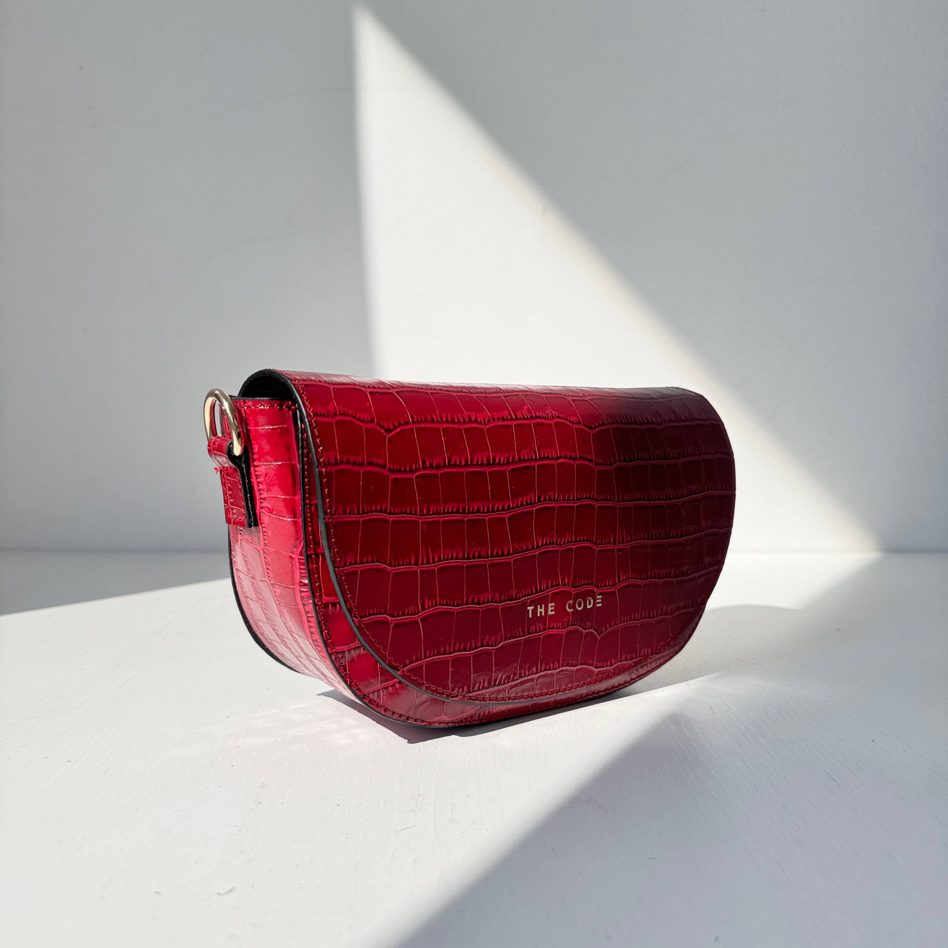 THE CODE - Wholesale Shoulder Bag - Women's - ALMA RASPBERRY SHOULDER BAG1