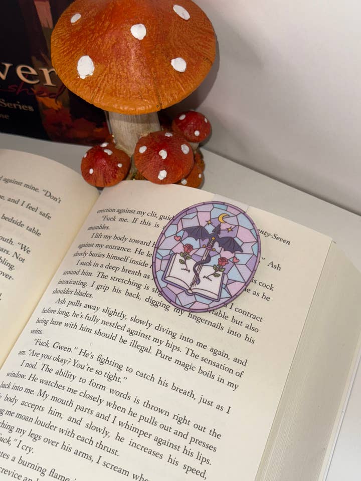 Stained glass dragon magnetic bookmark for wholesale by Brinnvill Books