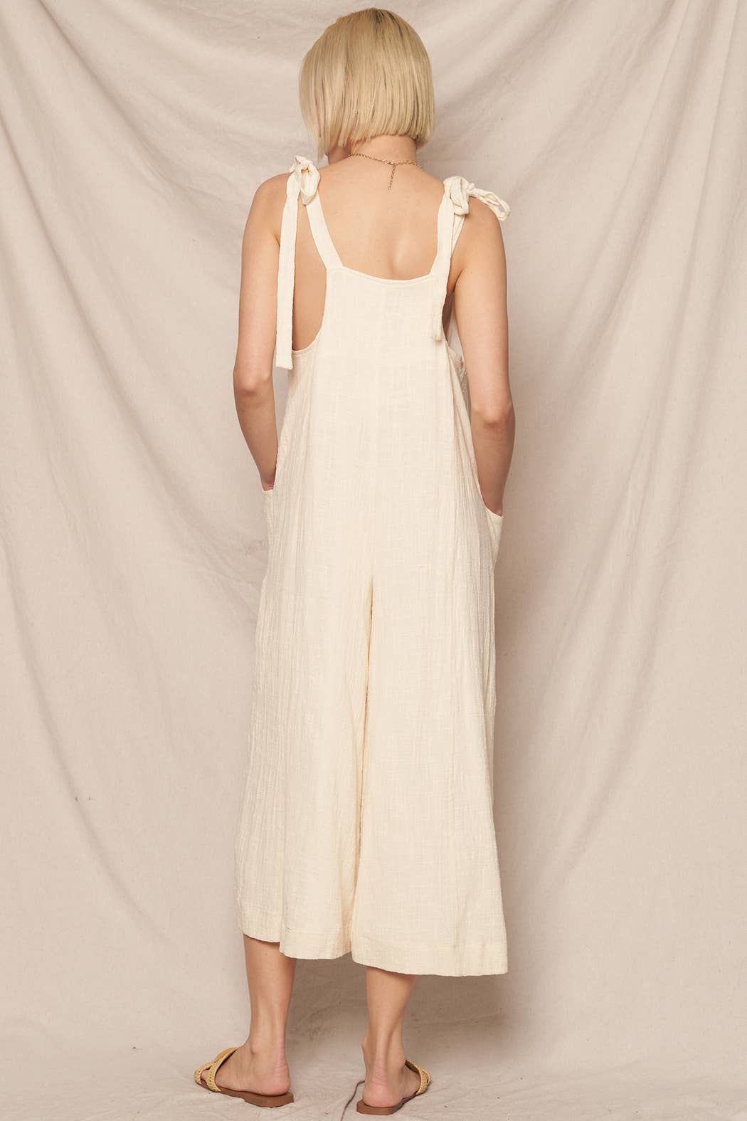 En Crème - Wholesale Jumpsuit - Women's - Ruched Neck Shoulder Tie Loose Fit Jumpsuit7