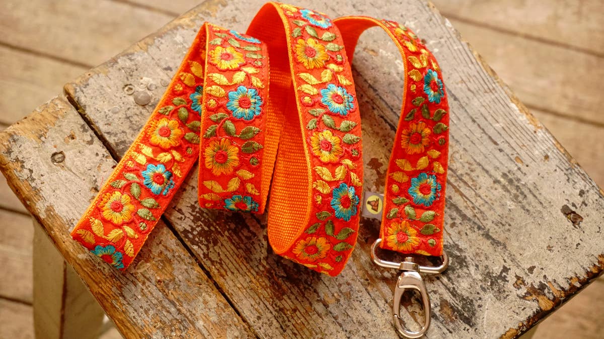 hundsfutter - Wholesale Pet Leash - Dog - Wide orange strap with flower design1
