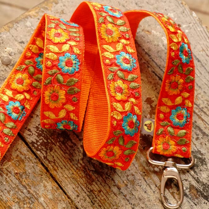 hundsfutter – trela - Cão por atacado – Larga bracelete laranja com design de flores1
