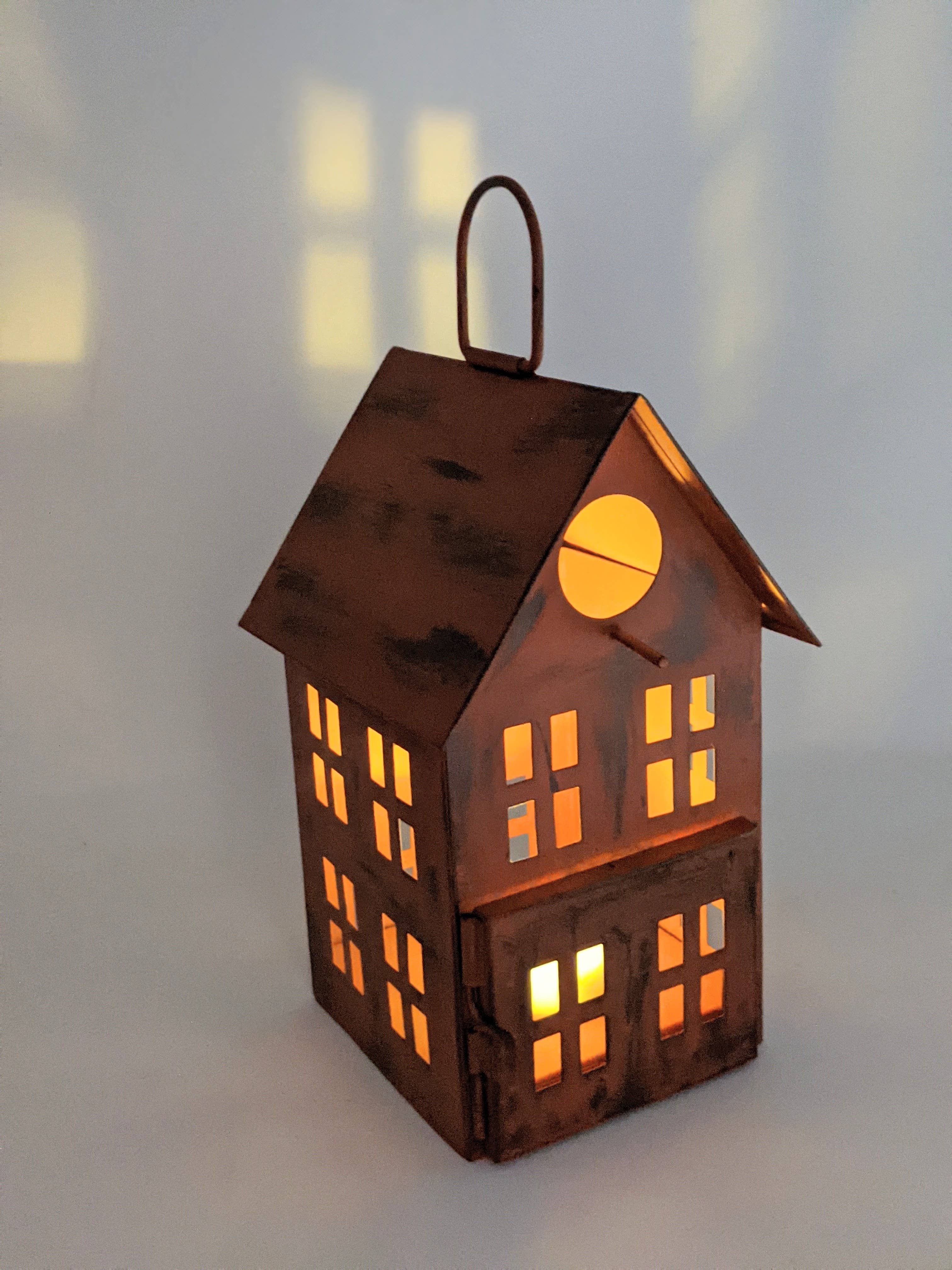Wilco Home – wholesale Bird house – Bird Salon Hanging Finch Birdhouse Village-Tangerine8