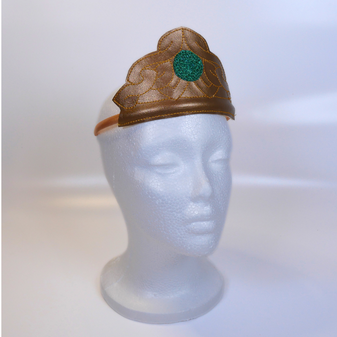 Leluna Star - Wholesale Costume - Kids - Gold and Green Scottish Crown and Wand1