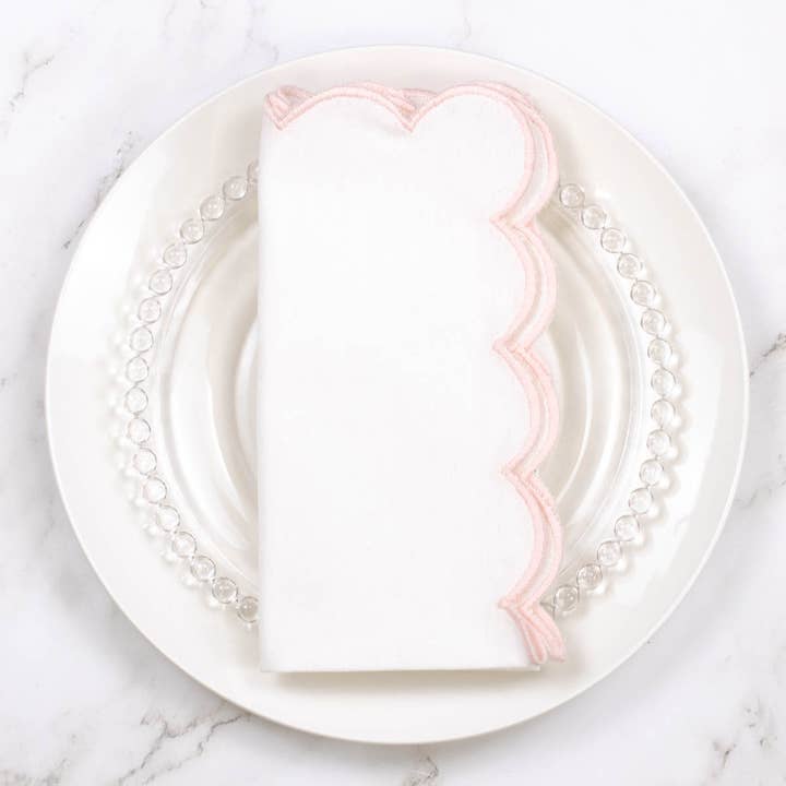 The Royal Standard - Wholesale Dinner & Cloth Napkin - Scallop Napkin White/Pink 18x18