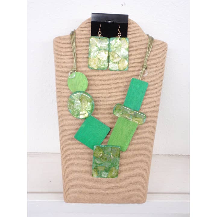 International Duru's - Wholesale Jewelry Set - 3 STRANDS BROWN WAX CORD WITH MULTI COLOR ROUND SHELLS WITH