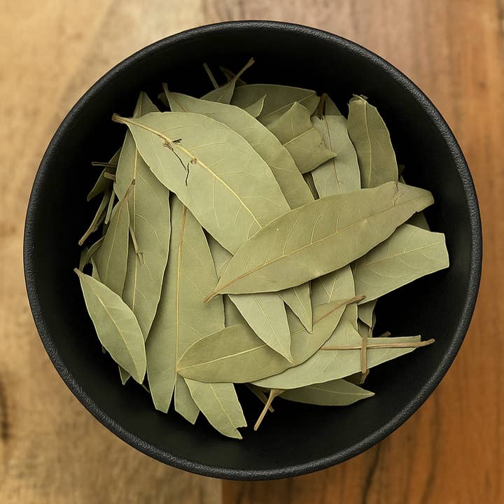 Folha Inteira de Eucalipto (Eucalyptus Globulus) por atacado de LA Herb