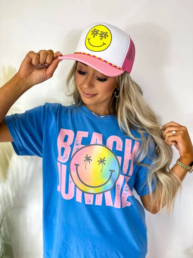 birdie - Wholesale T-Shirt (Graphic) - Women's - Beach Junkie Royal Caribbean Graphic Tee