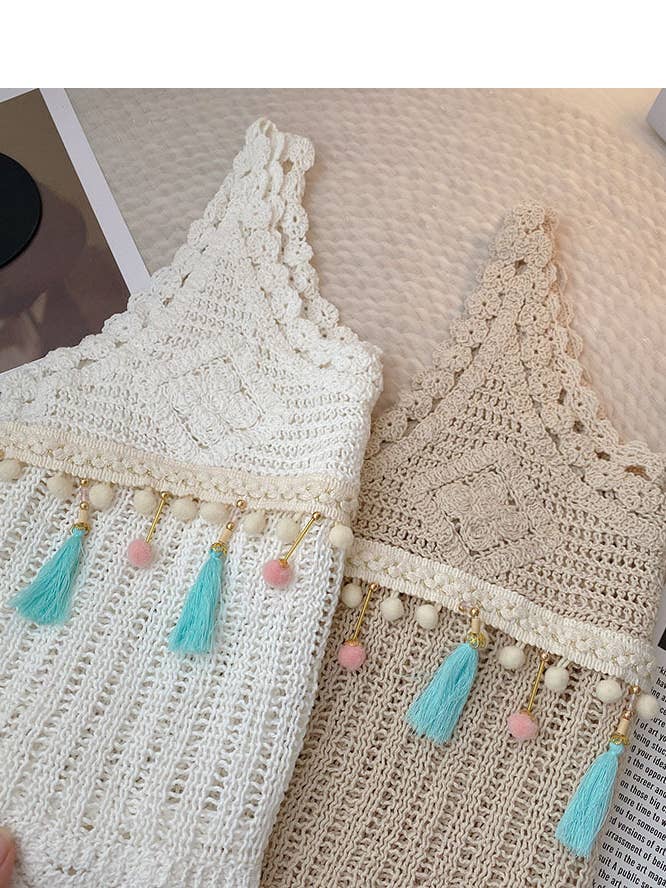 Rosa Clothing - Wholesale Knit Top - Women's - Vintage Cut-Out Tassel Knitted Vest