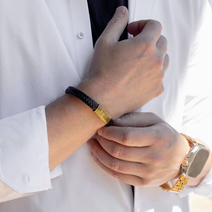 WJW - Wholesale Jewellery – Men's - 18K Gold Stainless Steel Leather Metal Clasp Mens Bracelet7