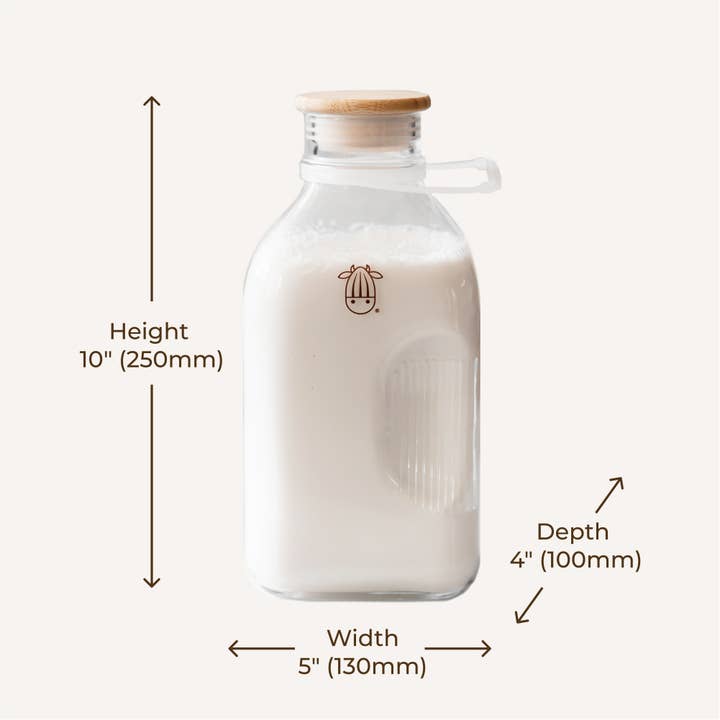 Almond Cow - Wholesale Jug - Almond Cow Glass Jug with Bamboo Lid, 60 fl oz1
