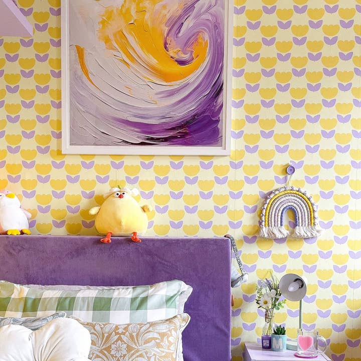 Marta's Tulpen in Citroen en Lavendel | Tulpenbehang in citroengeel en lavendelkleurig voor wholesale door Sorbet Dreams