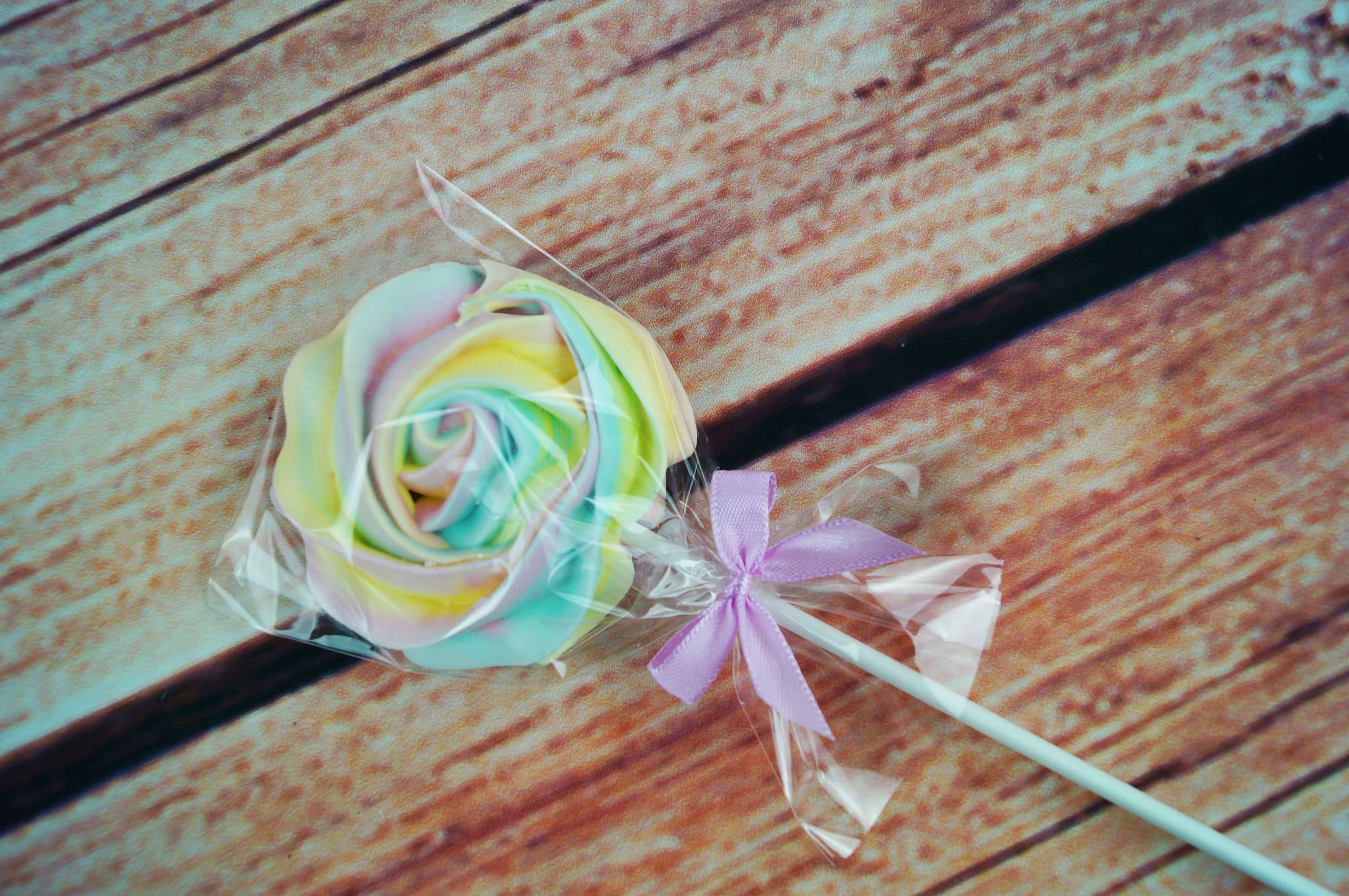 Ma Meringue - Wholesale Lollipop - Multicolor Meringue Pops 🍭 🌈7