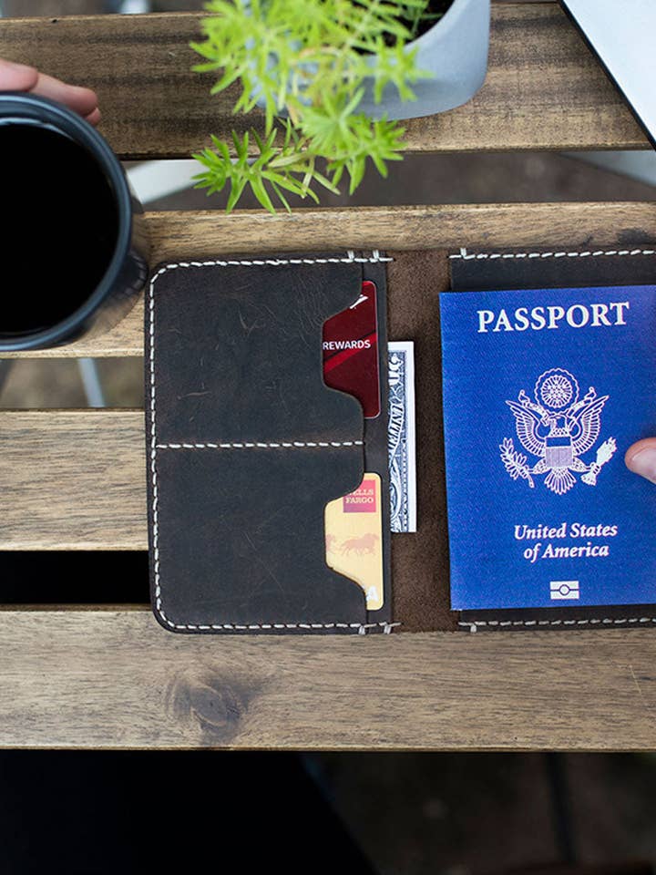 Portafoglio per passaporto in pelle di cervo solitario per la vendita all'ingrosso da parte di Lone Deer Leather