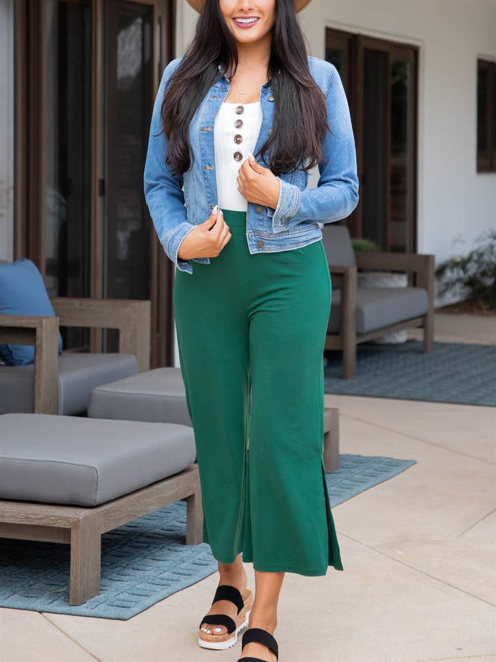 Tickled Teal - Wholesale Pants - Women's - Cropped Split Hem Leanne Pants