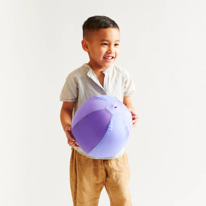 Sarah’s Silks - Wholesale Balloon - Butterfly Balloon Ball - 100% Silk Purple Balloon Cover