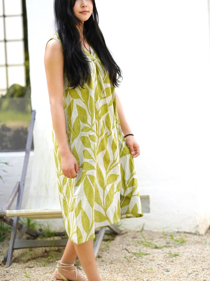 Ingrid Cotton Dress Green White for wholesale on Faire5