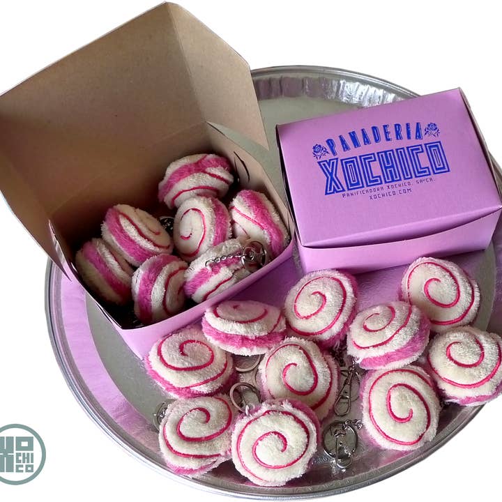 "Niño Envuelto" (Jelly Roll) Plush Pan Dulce Key Chain for wholesale by Xochico