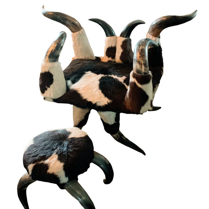 Koehoorn Troon en Poef Set voor wholesale door Oreamnos Oddities