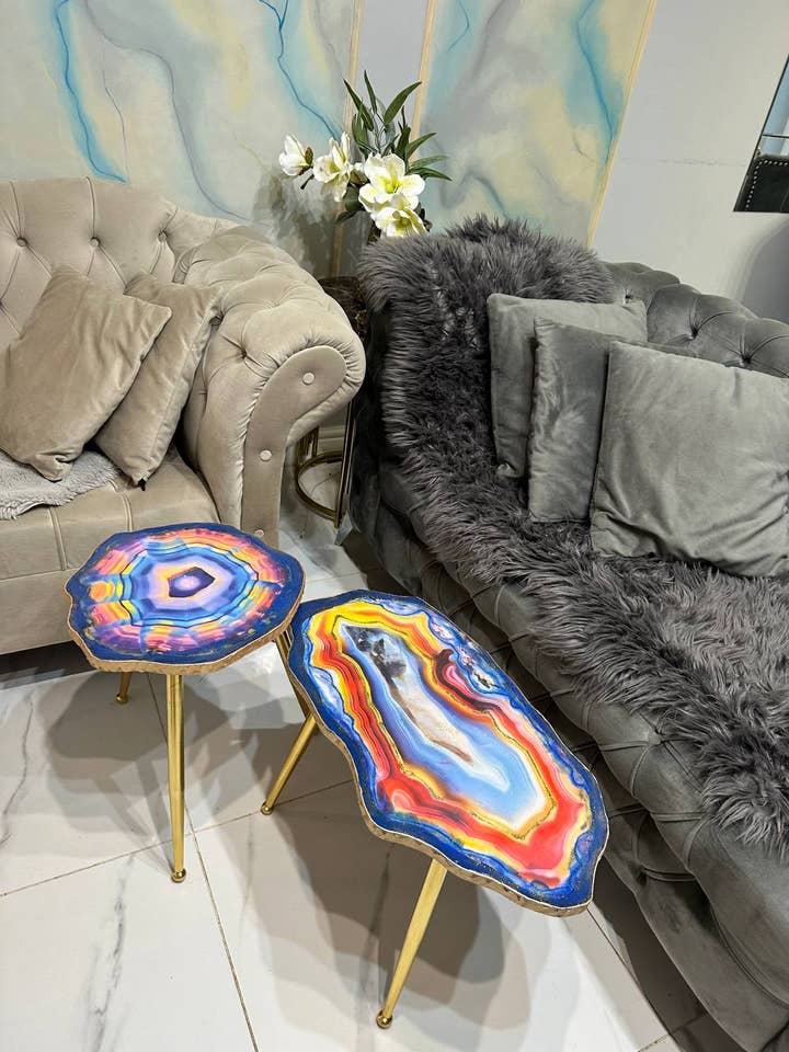 Bijzettafel met 2 stuks handgemaakte grote epoxykunst Geode koffie/bijzettafel ( voor wholesale door SamshineDesign