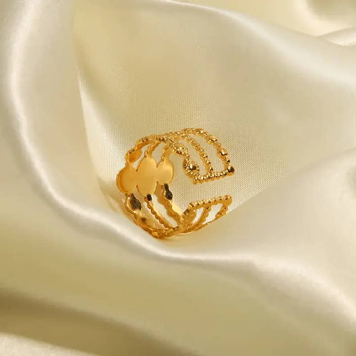 Huis Van Merken - Wholesale Cocktail/Statement Ring - 18K Gold Plated Spiked Ring - Stainless Steel Gift Jewelry1