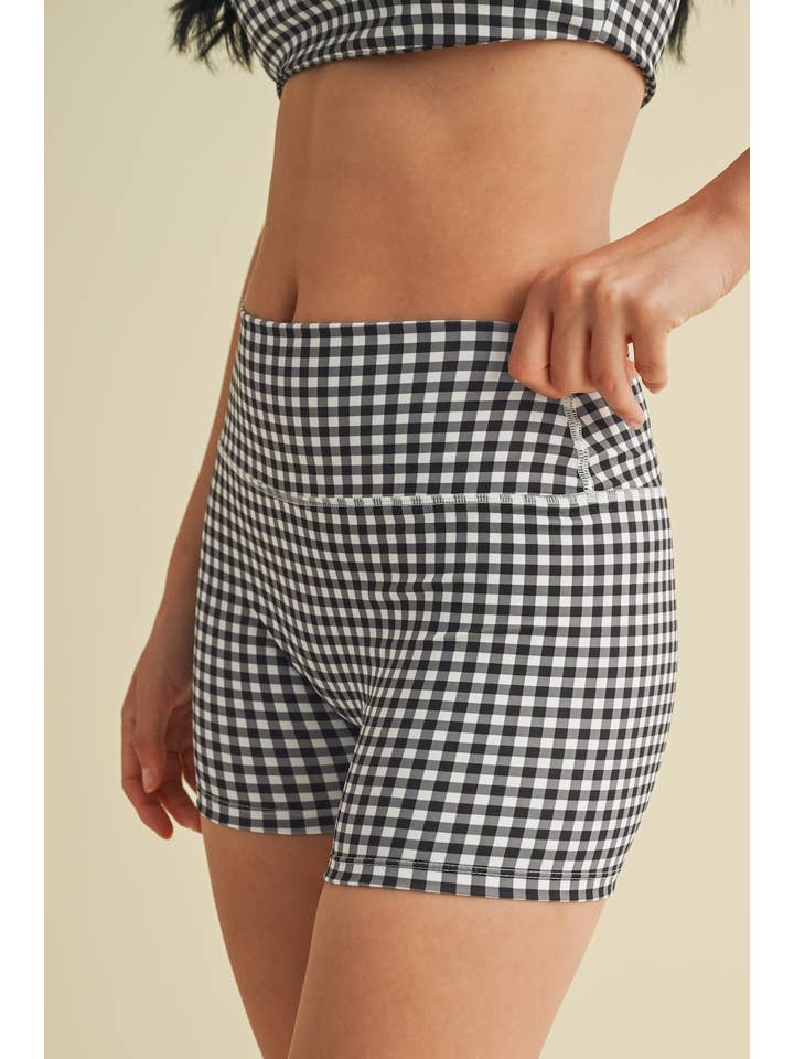 KIMBERLY C - Wholesale Athletic Shorts - Women's - Gingham Print Mid-Rise Mini Shorts20