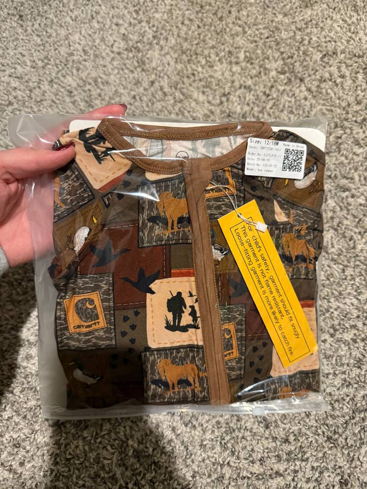 Hunting Sleeper for wholesale by Stafford & Co.