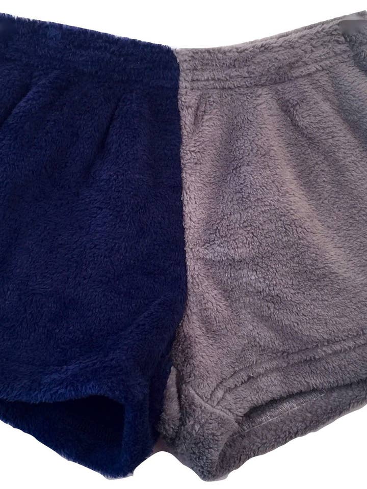 Fuzzy grå/marinblå färgblock pyjamasshorts för wholesale av Made With Love & Kisses
