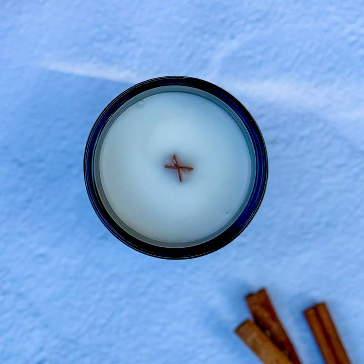 Gather In Flame Candle Co. - Wholesale Jar/Filled Candle - Spiked Apple Cider – Apple, Bourbon & Maple Candle3