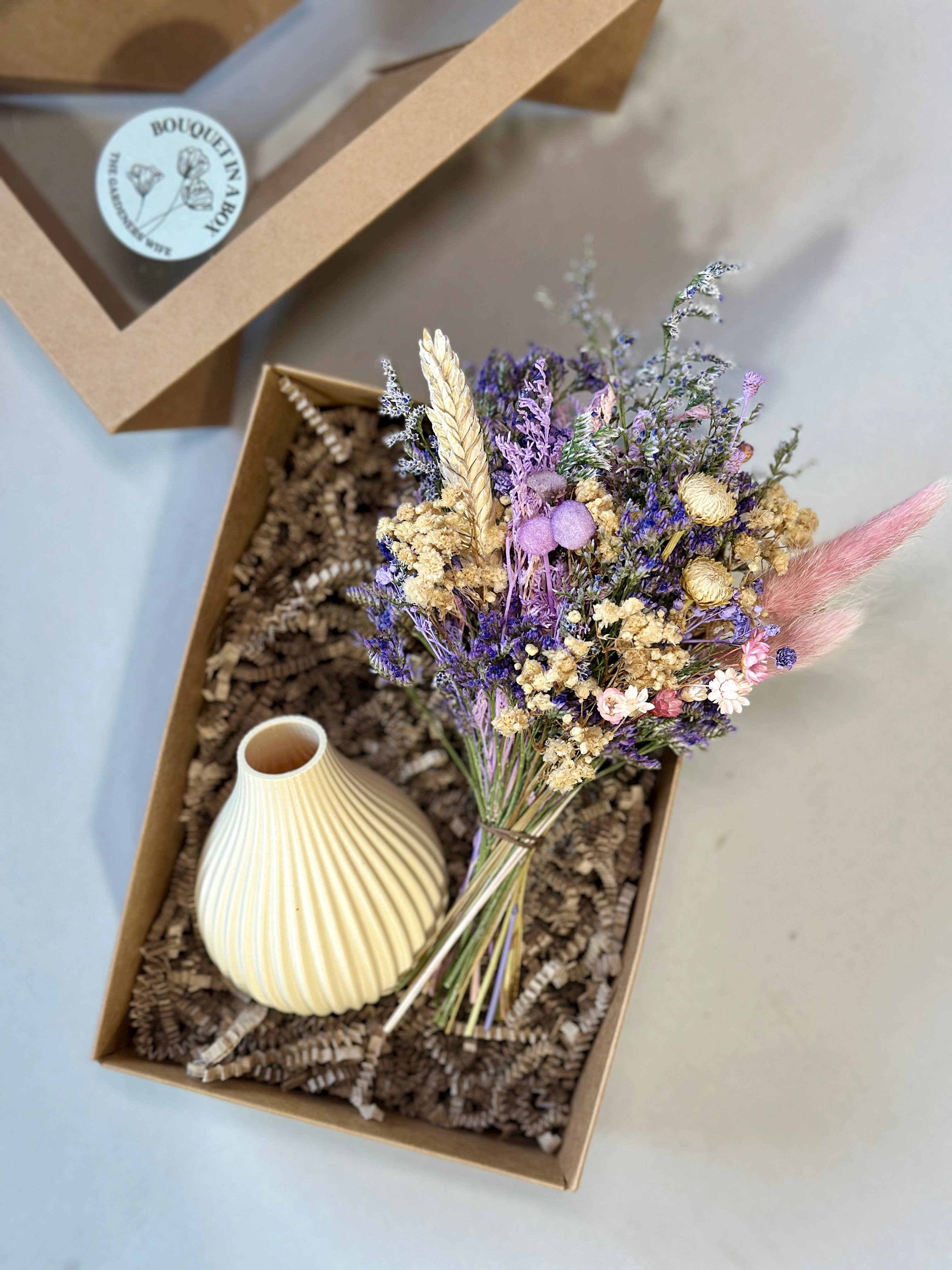 The Gardeners Wife - Wholesale Vase -  Bouquet in a Box — Dried Floral Bouquet + Vase Gift Set 24