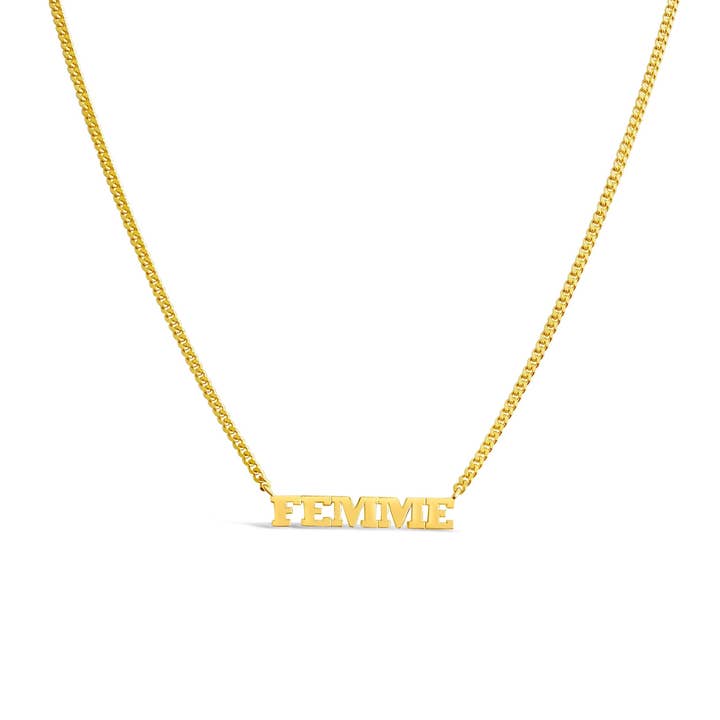 Collana Femme Script per la vendita all'ingrosso da parte di Sierra Winter Jewelry