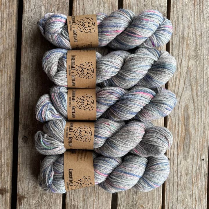 Koigu Wool Designs - Vente Fils à tricoter - Laine worsted Corriedale / Gotland15