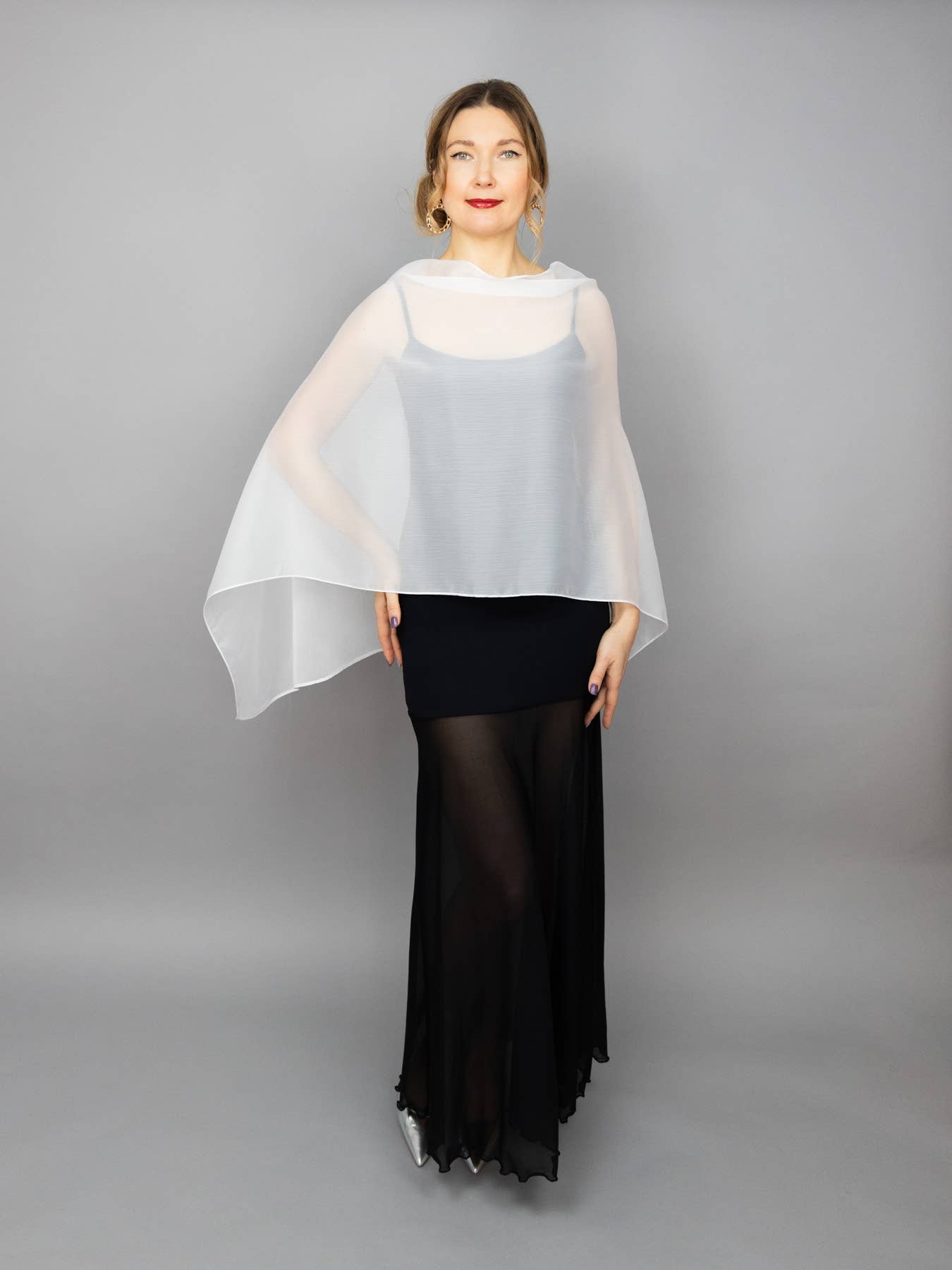 BridalSpain - Venta al por mayor Capa corta- Mujer - Capa Transparente Estilo Griego en Color Vino para Damas de Honor38