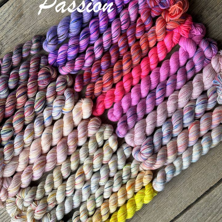 Koigu Wool Designs - Wholesale Yarn - Festive 25 day KPPPM Pencil pack28